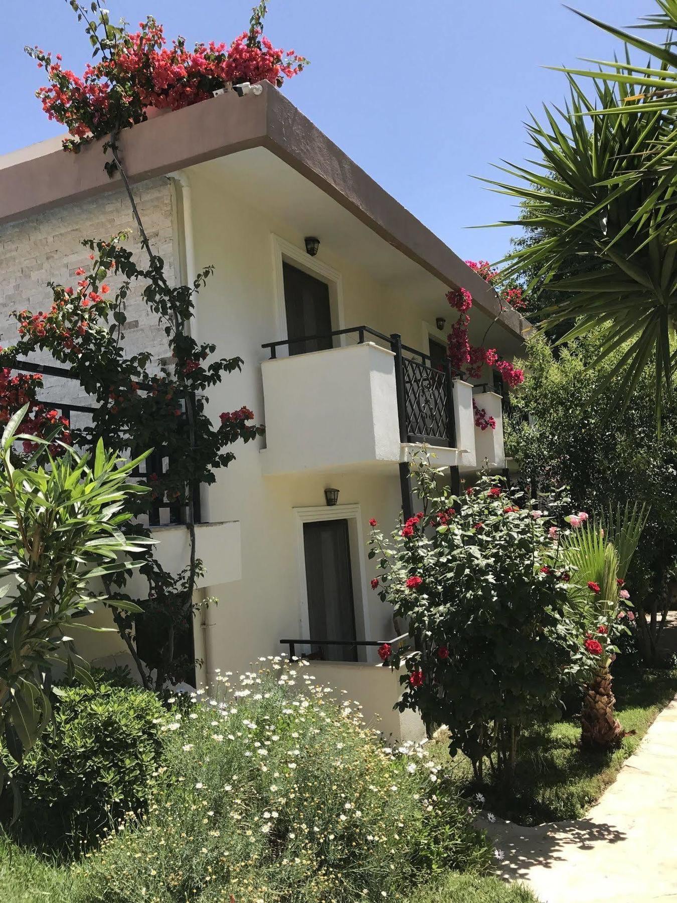 Dardanos Hotel Gelemis Exterior photo